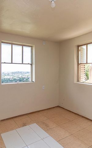 Casa à venda com 41m², 1 quarto e sem vagaSala/Cozinha