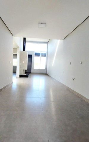 Casa de condomínio à venda com 90m², 3 quartos e 1 vaga