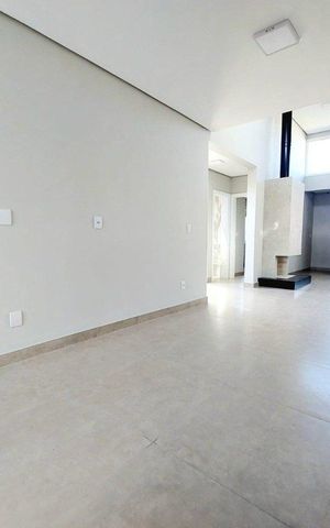 Casa de condomínio à venda com 90m², 3 quartos e 1 vaga