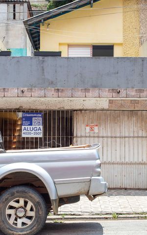 Casa para alugar com 80m², 1 quarto e 2 vagasFachada
