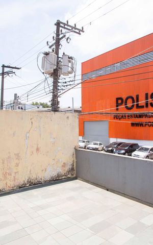 Casa para alugar com 80m², 1 quarto e 2 vagasVaranda