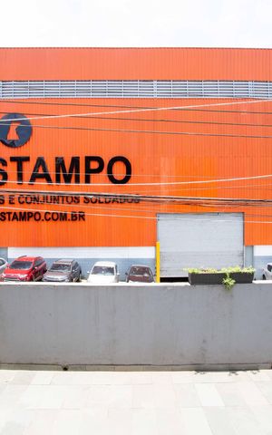 Casa para alugar com 80m², 1 quarto e 2 vagasVaranda