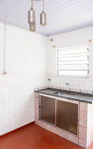 Casa para alugar com 80m², 1 quarto e 2 vagasCozinha