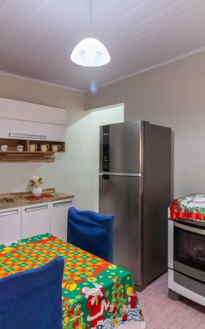 Casa à venda com 117m², 2 quartos e sem vaga Casa à venda com 117m², 2 quartos e sem vagaCozinha