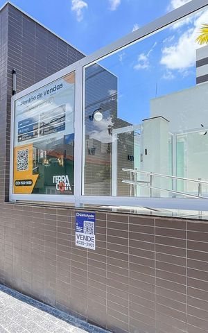 Apartamento à venda com 120m², 3 quartos e 4 vagasFachada + plaquinha