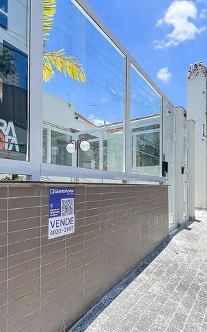 Apartamento à venda com 120m², 3 quartos e 4 vagasFachada + plaquinha