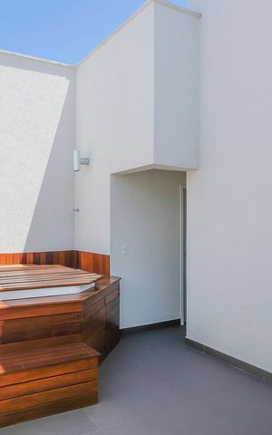 Apartamento à venda com 120m², 3 quartos e 4 vagasVaranda