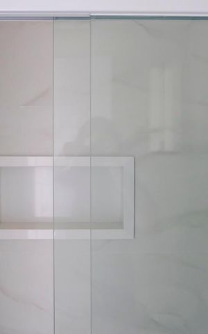 Apartamento à venda com 120m², 3 quartos e 4 vagasBanheiro da varanda