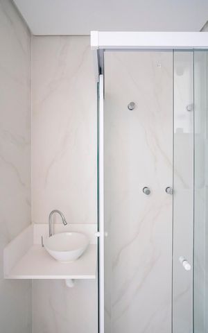 Apartamento à venda com 120m², 3 quartos e 3 vagasBanheiro da varanda
