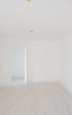 Apartamento à venda com 120m², 3 quartos e 3 vagasSala