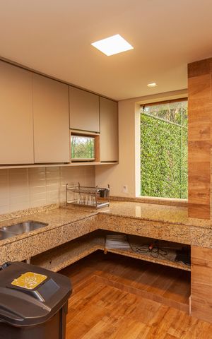 Apartamento para alugar com 223m², 4 quartos e 4 vagasÁrea comum - Churrasqueira