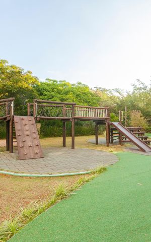 Apartamento para alugar com 223m², 4 quartos e 4 vagasÁrea comum - Playground