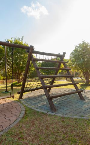 Apartamento para alugar com 223m², 4 quartos e 4 vagasÁrea comum - Playground