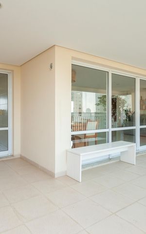 Apartamento para alugar com 223m², 4 quartos e 4 vagasSacada