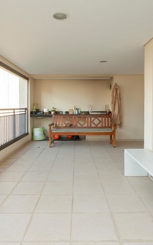 Apartamento para alugar com 223m², 4 quartos e 4 vagasSacada