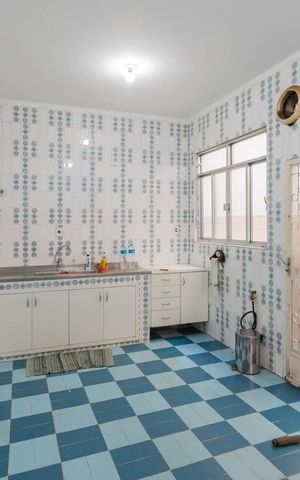 Casa à venda com 300m², 4 quartos e 2 vagasCozinha