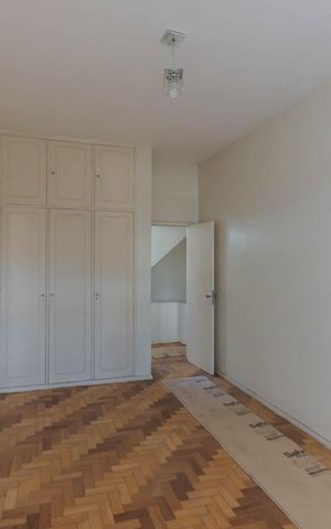 Casa à venda com 300m², 4 quartos e 2 vagasQuarto 2