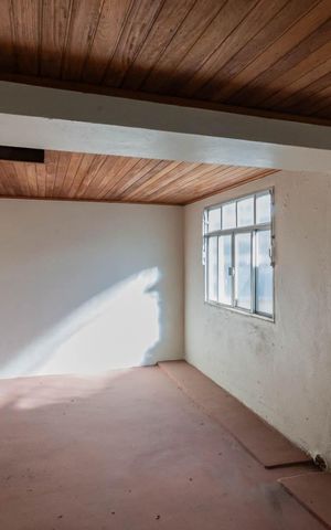 Casa à venda com 300m², 4 quartos e 2 vagasCobertura