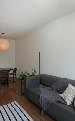 Apartamento à venda com 96m², 3 quartos e 2 vagasSala