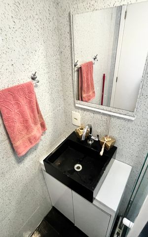 Apartamento para alugar com 48m², 2 quartos e sem vaga Apartamento para alugar com 48m², 2 quartos e sem vagaBanheiro
