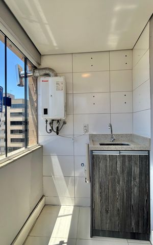 Apartamento para alugar com 140m², 4 quartos e 2 vagas Apartamento para alugar com 140m², 4 quartos e 2 vagasÁrea de Serviço