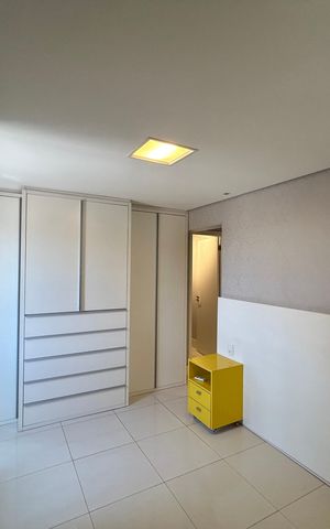 Apartamento para alugar com 140m², 4 quartos e 2 vagas Apartamento para alugar com 140m², 4 quartos e 2 vagasQuarto