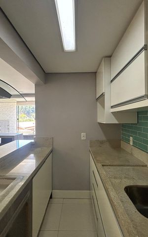 Apartamento para alugar com 140m², 4 quartos e 2 vagas Apartamento para alugar com 140m², 4 quartos e 2 vagasCozinha