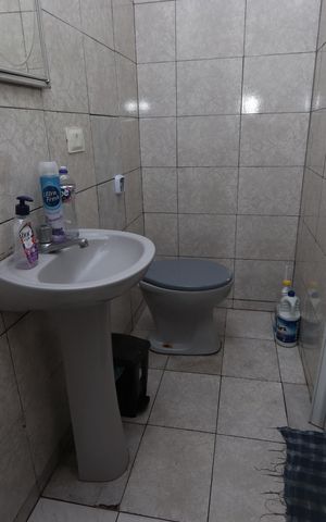 Casa à venda com 172m², 4 quartos e 1 vagaBanheiro - Casa 3