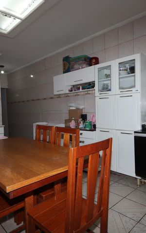 Casa à venda com 172m², 4 quartos e 1 vagaCozinha - Casa 1