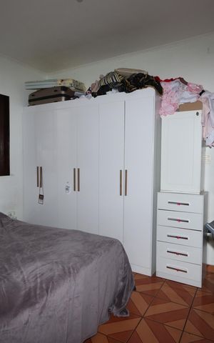 Casa à venda com 172m², 4 quartos e 1 vagaQuarto - Casa 2