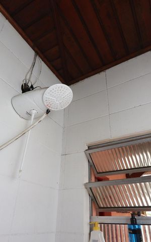 Casa à venda com 172m², 4 quartos e 1 vagaBanheiro - Casa 2
