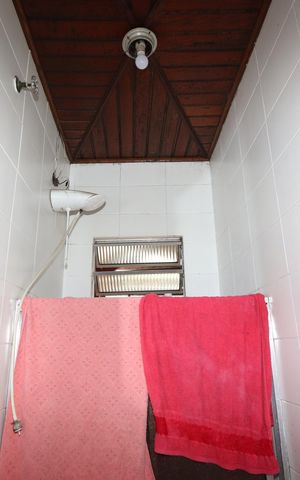 Casa à venda com 172m², 4 quartos e 1 vagaBanheiro - Casa 2