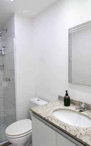 Apartamento à venda com 59m², 2 quartos e 1 vagaBanheiro Social