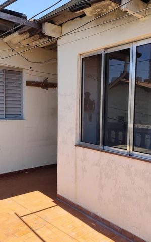 Casa à venda com 250m², 3 quartos e 4 vagas