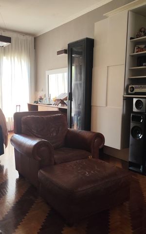 Casa à venda com 250m², 3 quartos e 4 vagas