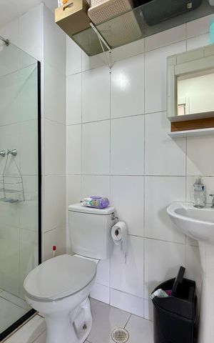 Apartamento à venda com 43m², 2 quartos e sem vaga Apartamento à venda com 43m², 2 quartos e sem vagaBanheiro