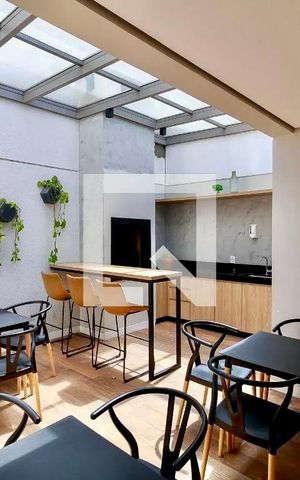 Apartamento à venda com 43m², 2 quartos e sem vaga Apartamento à venda com 43m², 2 quartos e sem vagaChurrasqueira
