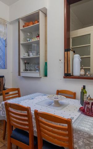 Apartamento à venda com 80m², 2 quartos e sem vagaSala