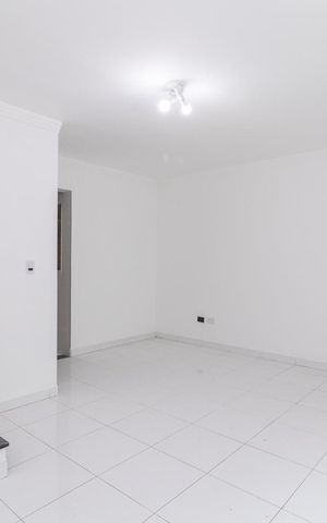 Casa de condomínio para alugar com 86m², 3 quartos e 2 vagasSala