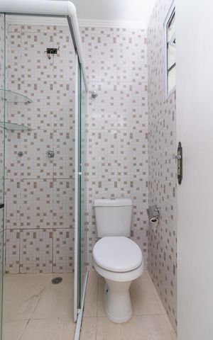 Casa de condomínio para alugar com 86m², 3 quartos e 2 vagasBanheiro da Suíte