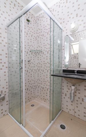 Casa de condomínio para alugar com 86m², 3 quartos e 2 vagasBanheiro