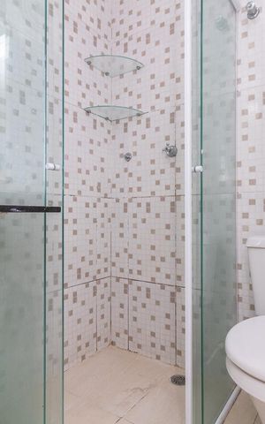 Casa de condomínio para alugar com 86m², 3 quartos e 2 vagasBanheiro da Suíte