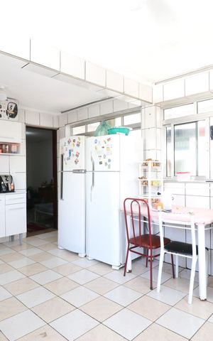 Casa à venda com 150m², 6 quartos e 1 vagaCozinha 1