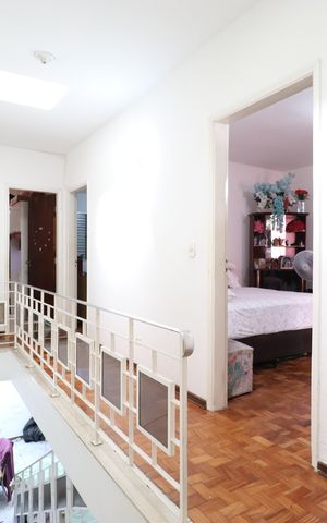 Casa à venda com 150m², 6 quartos e 1 vagaDetalhe