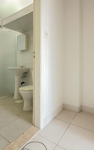 Apartamento à venda com 37m², 1 quarto e sem vaga Apartamento à venda com 37m², 1 quarto e sem vagaBanheiro