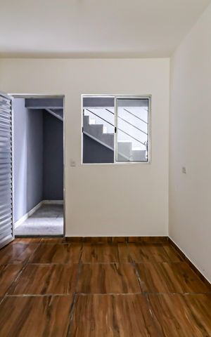 Casa à venda com 1171m², 8 quartos e sem vaga Casa à venda com 1171m², 8 quartos e sem vagaStudio térreo