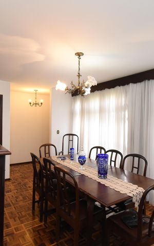 Casa para alugar com 250m², 2 quartos e 4 vagasHall de entrada