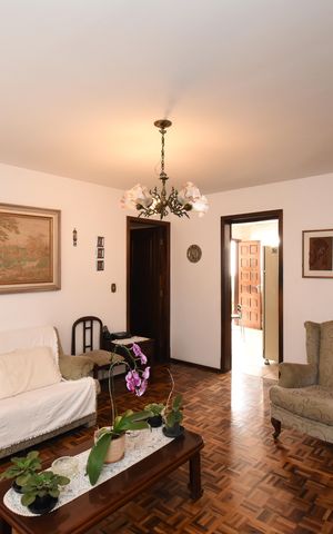 Casa para alugar com 250m², 2 quartos e 4 vagasSala