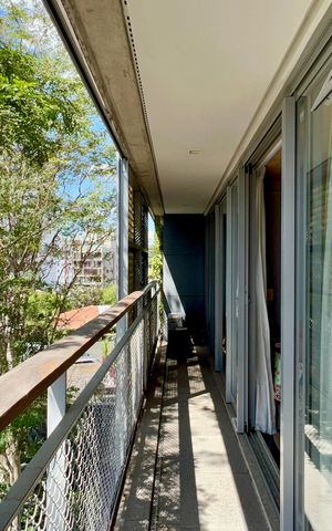 Apartamento para alugar com 56m², 1 quarto e 1 vaga Apartamento para alugar com 56m², 1 quarto e 1 vagaVaranda