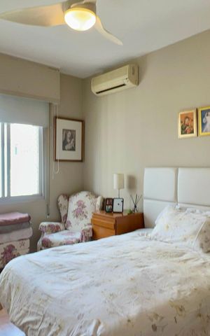 Apartamento à venda com 500m², 4 quartos e 3 vagas Apartamento à venda com 500m², 4 quartos e 3 vagasQuarto 1